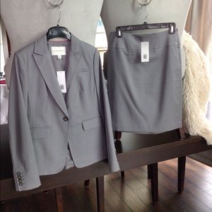Brand new Banana Republic Gray Skirt Suit